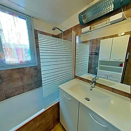Proche - Avec Terrasse Sans Vis A Vis Appartement