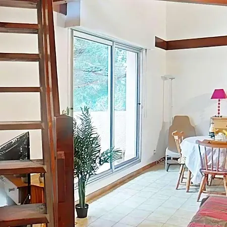 Proche - Avec Terrasse Sans Vis A Vis 3* 纳博讷普拉日